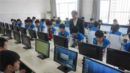 高职单招计算机专业就业方向解析 人工智能理论与算法软件开发的机遇与挑战